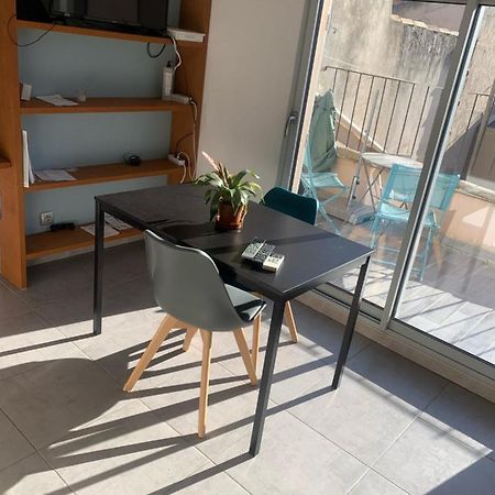 Studio Avec Terrasse Aix-en-Provence Bagian luar foto