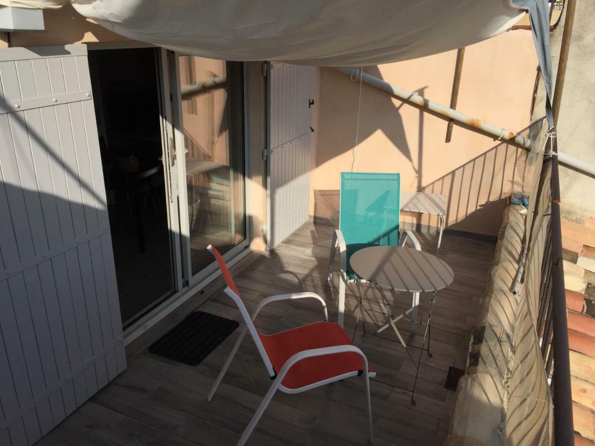 Studio Avec Terrasse Aix-en-Provence Bagian luar foto