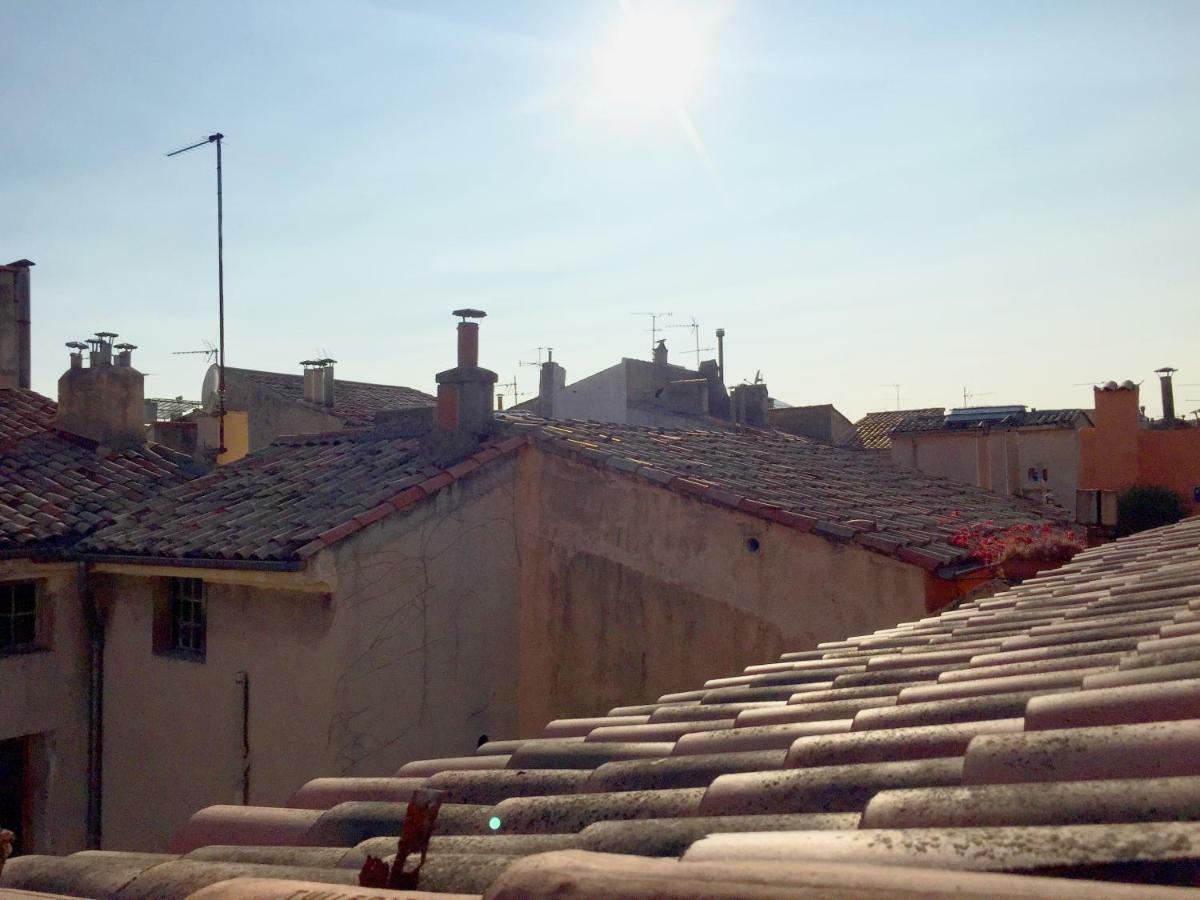 Studio Avec Terrasse Aix-en-Provence Bagian luar foto